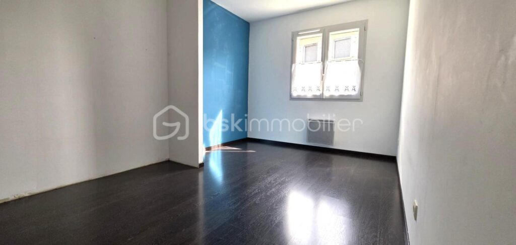 MAISON 4 CHAMBRES SUR TERRAIN DE 510 M² – 5 pièces – 4 chambres – 131 m²