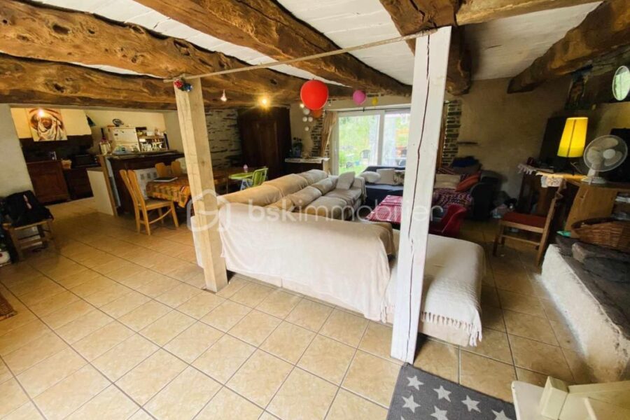 Maison à vendre à Loyat