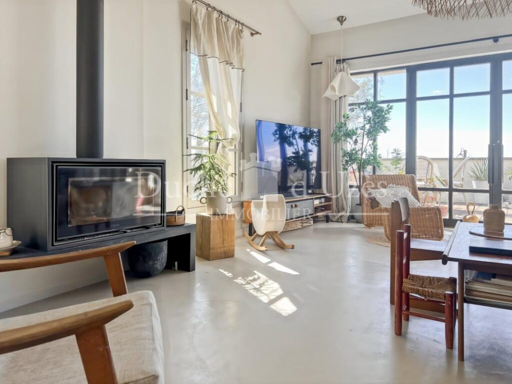Maison – 5 pièces – 4 chambres – 131 m²