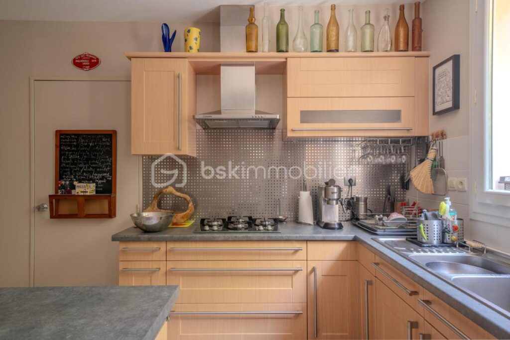 Grande maison familiale en lisière de bois – 8 pièces – 4 chambres – 190 m²