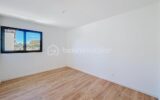 *** VILLA CONTEMPORAINE DE 130M2 AVEC GARAGE ET PISCINE – ARPAILLARGUES ET AUREILLAC *** – 5 pièces – 4 chambres – 120 m²