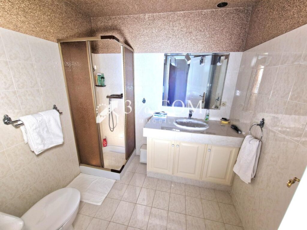 Villa familiale avec vue dégagée aux Golfs – 6 pièces – 3 chambres – 136 m²