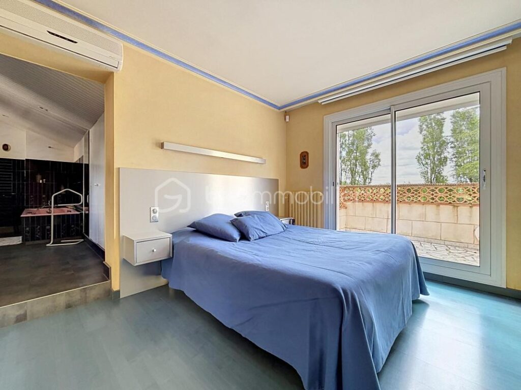 Propriété à Bressuire – 7 pièces – 4 chambres – 164 m²