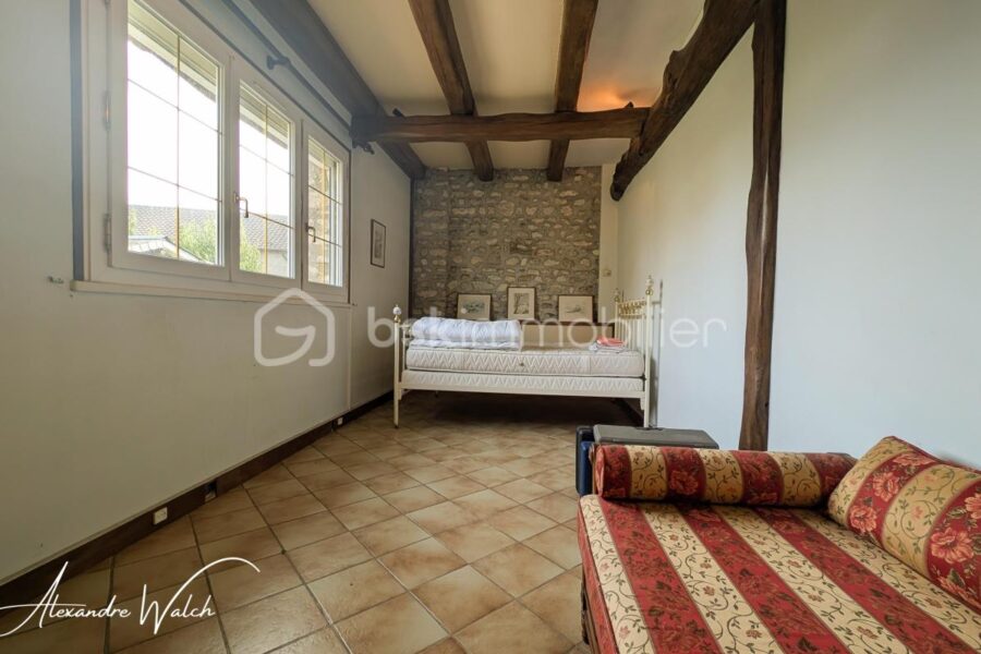 Maison à vendre à Janville