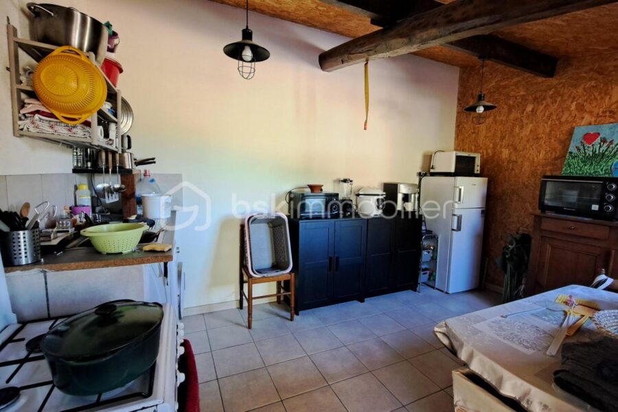 Maison à vendre à Tocane saint apre