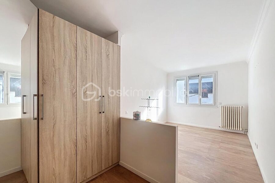 Appartement à vendre à L hay les roses