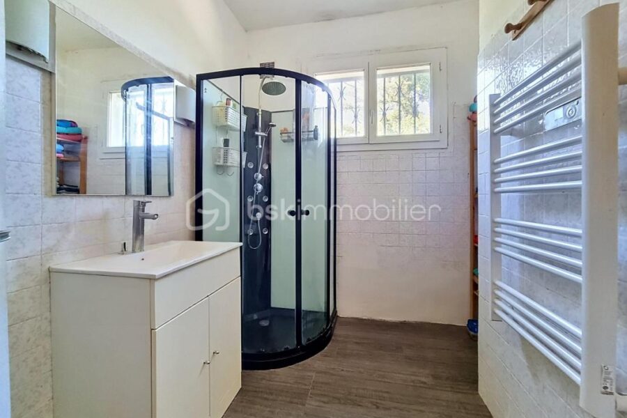 Maison à vendre à Valdurenque