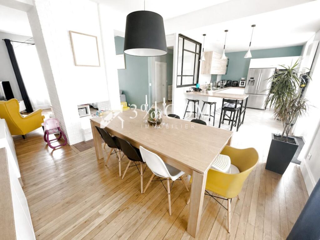 Maison de caractère de 1900 +Terrain 1300 m2 54300 Lunévill – 6 pièces – 3 chambres – 125 m²