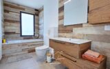 Villa 5 pièces de 147 m2 – Poulx – 5 pièces – 4 chambres – 147 m²