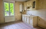 IMMEUBLE DE RAPPORT – 2 APPARTEMENTS – GARAGE – TERRAIN – NOIRÉTABLE – 6 pièces – NR chambres – 136 m²