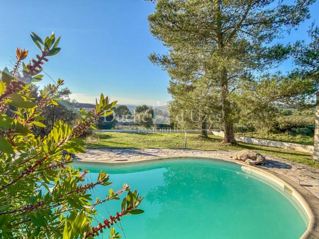 Villa – 5 pièces – 4 chambres – 156 m²