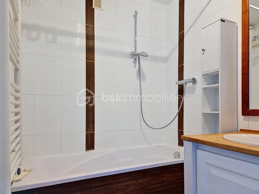 Appartement F4 résidence Chanteclair – 4 pièces – 3 chambres – 72 m²