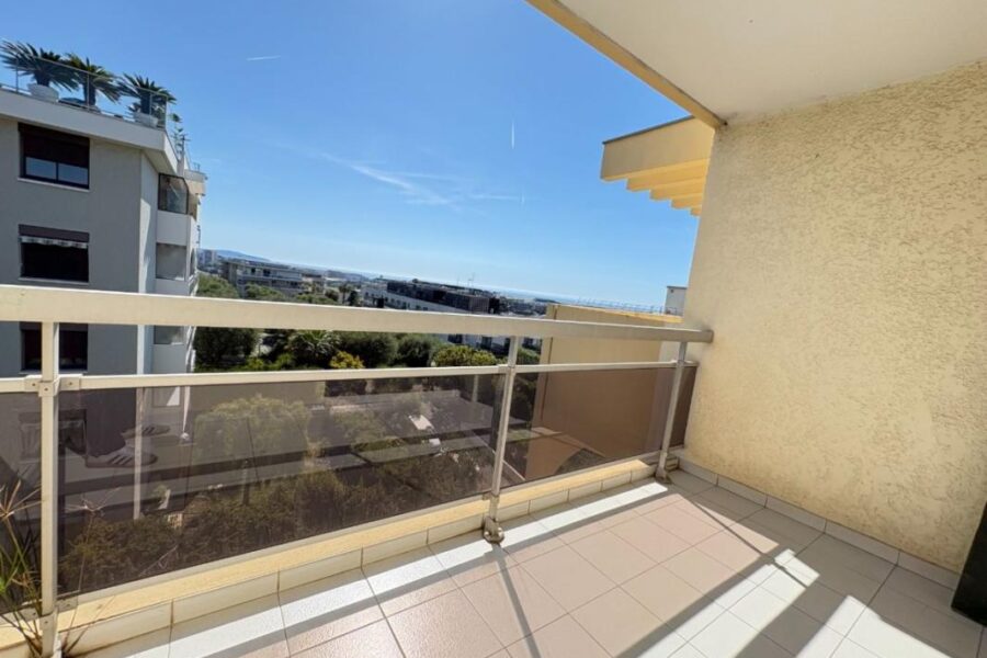 Appartement à louer à Saint laurent du var