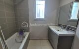 A VENDRE VILLA DEUX FACES TRAVERSANTE DE 94M² SUR TERRAIN DE 214M² A LATOUR BAS ELNE – TROIS CHAMBRES – DEUX PIECES D EAU – DEUX TOILETTES – GARAGE TRAVERSANT – 5 pièces – 3 chambres – 87 m²