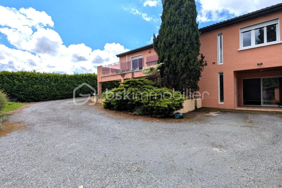 Maison à vendre à Cambon