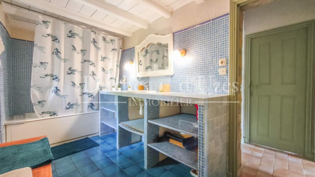 Maison de caractère – 6 pièces – 4 chambres – 180 m²