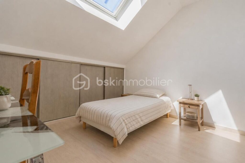 Magnifique T4 avec terrasses panoramiques – Viviers-du-Lac ✨ – 4 pièces – 3 chambres – 89 m²
