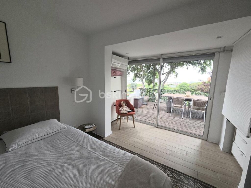Sète, magnifique appartement de type 3 proche du centre ville – 3 pièces – 2 chambres – 93 m²