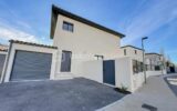 *** VILLA CONTEMPORAINE DE 130M2 AVEC GARAGE ET PISCINE – ARPAILLARGUES ET AUREILLAC *** – 5 pièces – 4 chambres – 120 m²