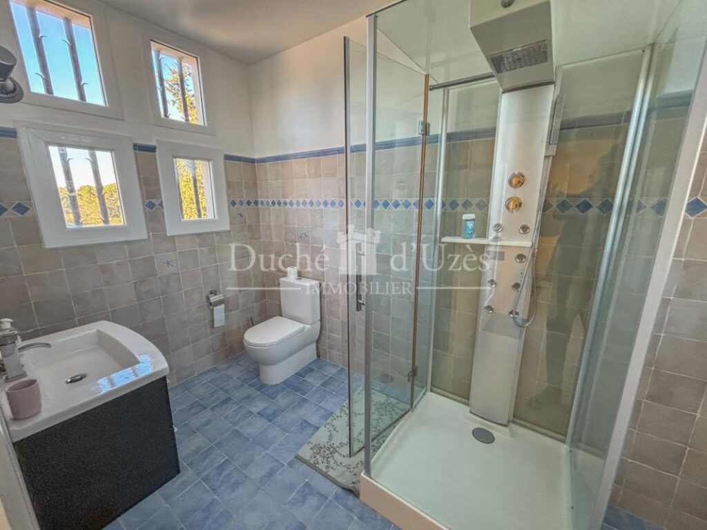 Villa – 5 pièces – 4 chambres – 156 m²