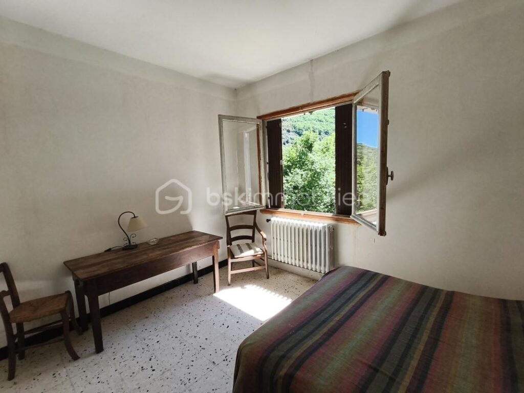 🌿 DOMAINE NATURE DE 13 HECTARES – MAISON 149 m² SAINT-PONS-DE-THOMIÈRES 🌿 – 4 pièces – 3 chambres – 149 m²