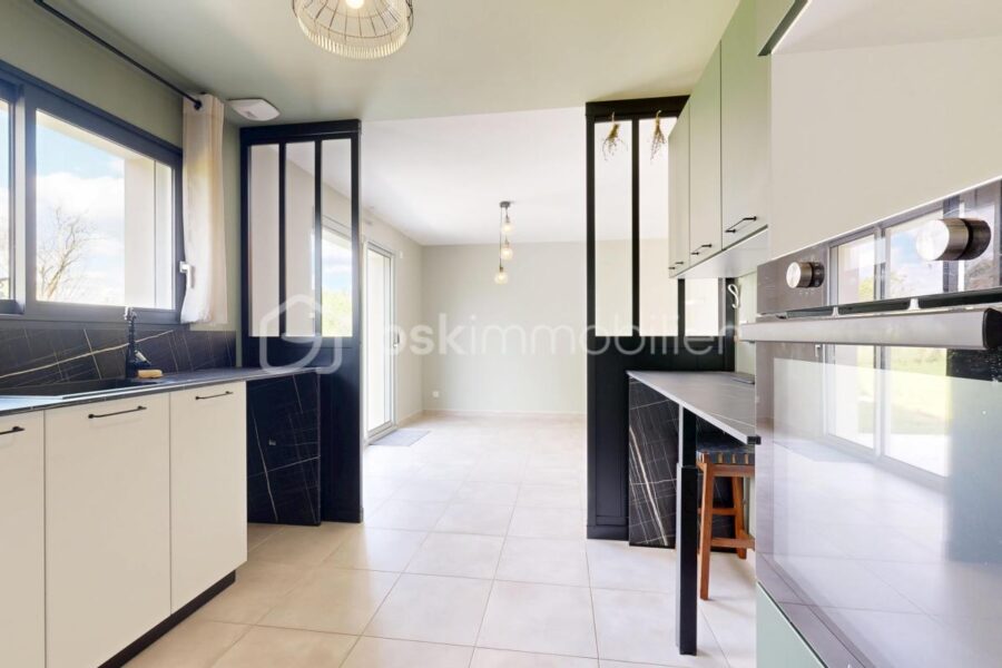 Maison à vendre à Saint-Bonnet-Briance — Vue nature — photo 14