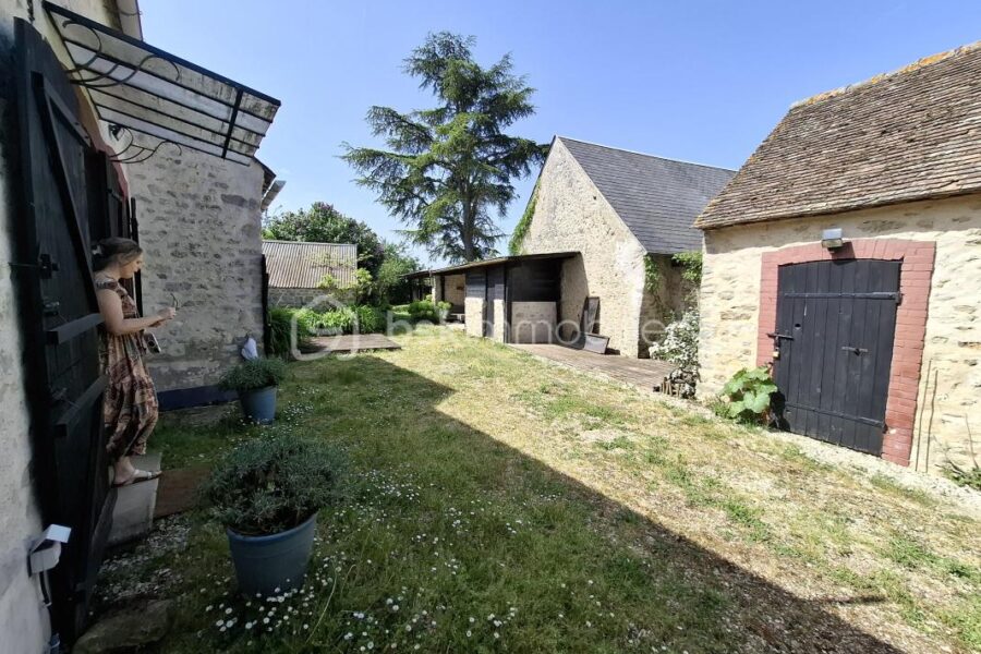 Maison à vendre à Voves