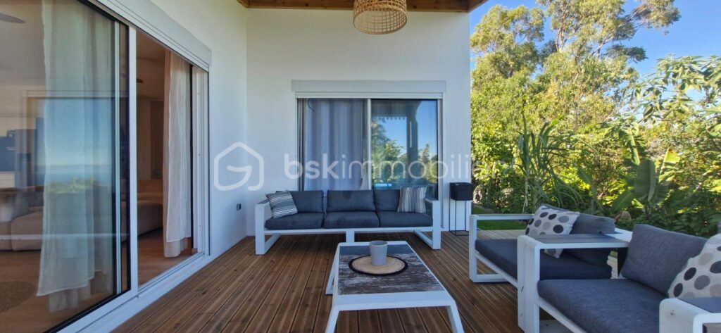 Maison F4 plaid-pied vue mer + dépendance – 6 pièces – 4 chambres – 125 m²