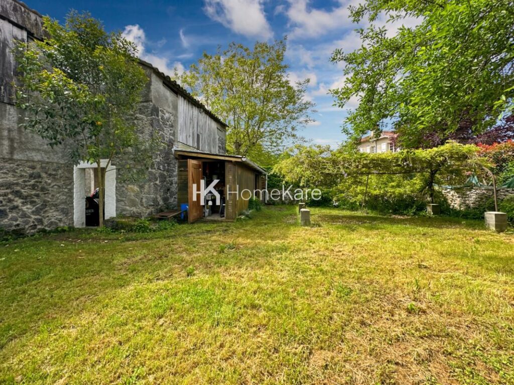 JOLIE MAISON DE VILLAGE AU CALME – 5 pièces – 4 chambres – 90 m²