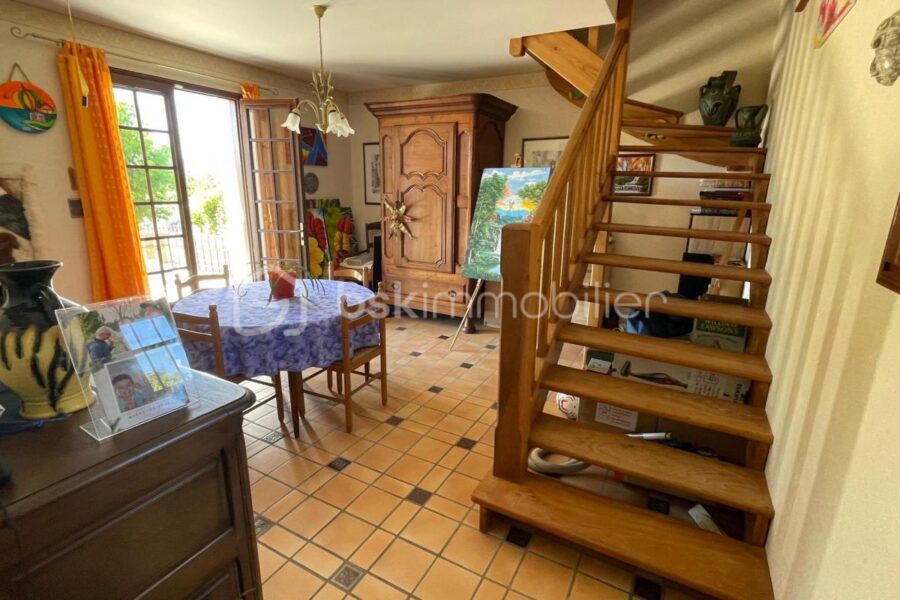 Maison à vendre à Creysse