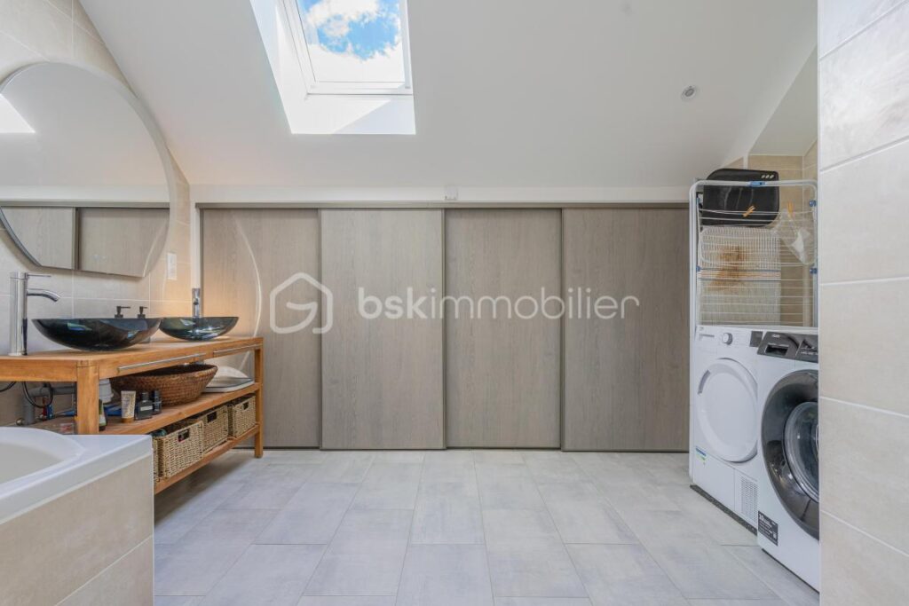 Magnifique T4 avec terrasses panoramiques – Viviers-du-Lac ✨ – 4 pièces – 3 chambres – 89 m²