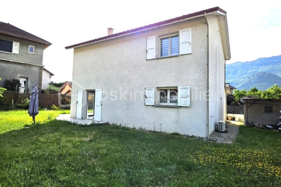 Maison à vendre à Tencin