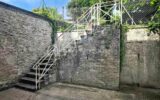 IMMEUBLE DE RAPPORT – 2 APPARTEMENTS – GARAGE – TERRAIN – NOIRÉTABLE – 6 pièces – NR chambres – 136 m²