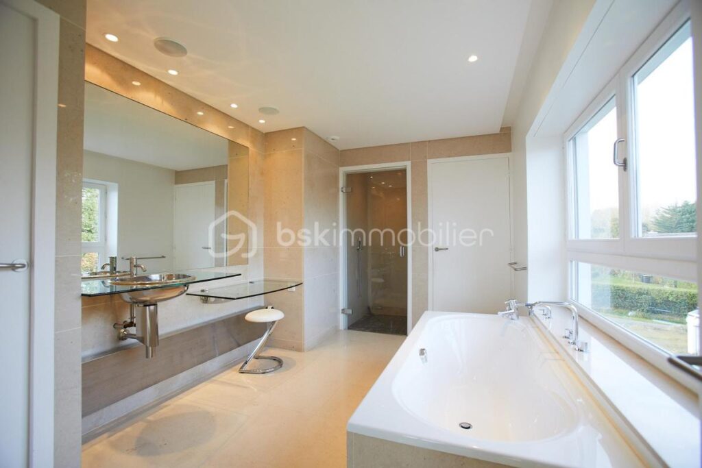 Propriété d’exception à Étables-sur-Mer – 7 pièces – 4 chambres – 248 m²