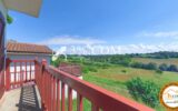 Maison de caractère 7 chambres avec vue dégagée, piscine et – 9 pièces – 7 chambres – 214 m²