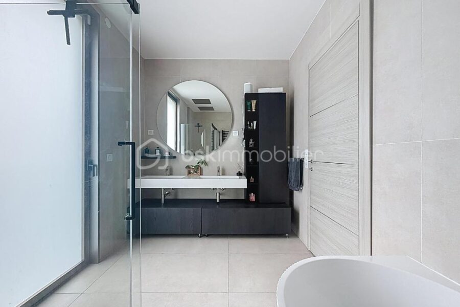 Maison à vendre à Carrieres sur seine