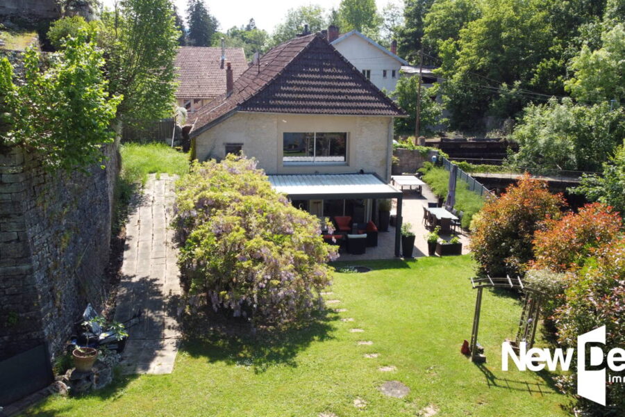 Maison à vendre à Devecey