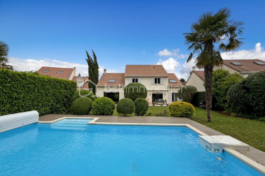 Maison à vendre à Saint germain les corbeil — Vue parc & jardin — photo 16