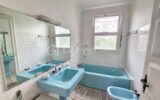 A VENDRE MAISON DE CARACTERE DE 278M² SUR TERRAIN DE 1562M² DONT UNE PARTIE CONSTRUCTIBLE A CERET – CENTRE VILLE – PROCHE DE TOUS LES COMMERCES ET DES ECOLES A PIED – AUCU VIS A VIS – PROCHE DU STADE – 11 pièces – 6 chambres – 278 m²