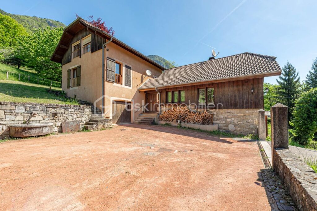 AYSE MAISON 160 M2 AVEC VUE PANORAMIQUE – 6 pièces – 4 chambres – 160 m²