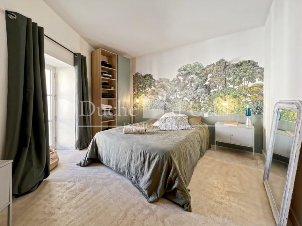 Maison – 5 pièces – 4 chambres – 131 m²