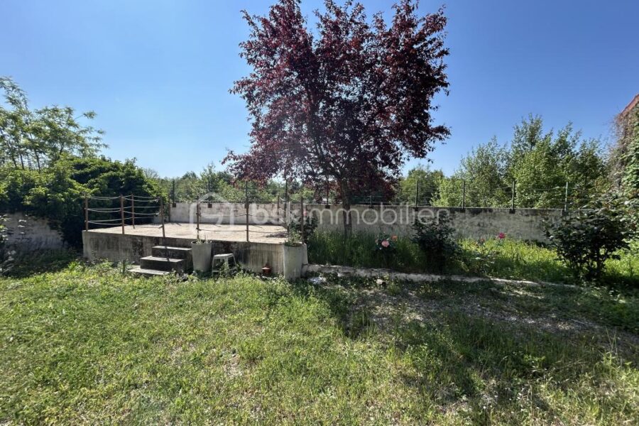 Maison à vendre à Laroche saint cydroine — Vue nature — photo 15