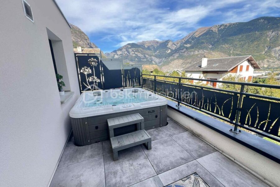 Maison à vendre à Saint jean de maurienne