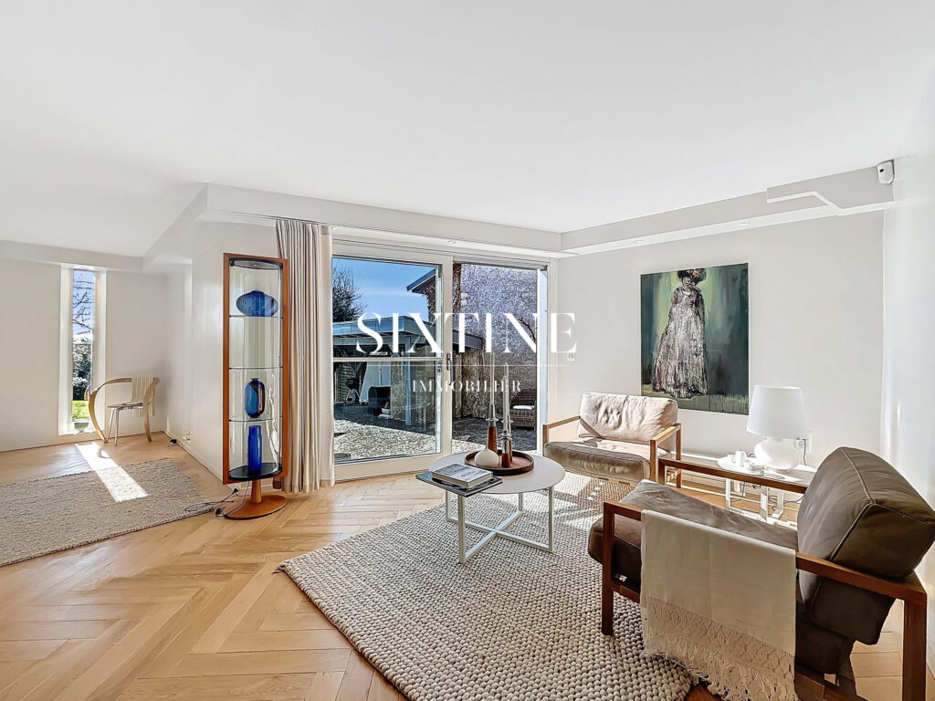 Chaleureuse demeure de caractère en pierre, alliant charme d&rsquo; – 12 pièces – 7 chambres – 297.00 m²