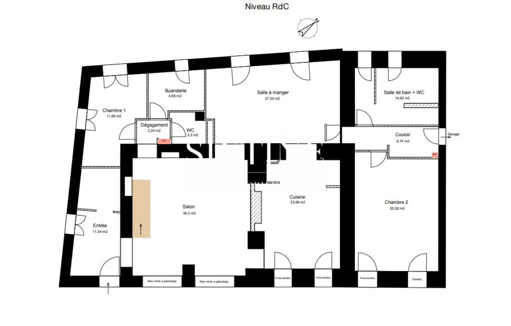Ferme de caractère  302 m² habitables + dépendances  V – 8 pièces – 6 chambres – 302.00 m²