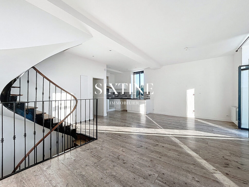 VUE EXCEPTIONNELLE – 5 pièces – 3 chambres – 135.00 m²