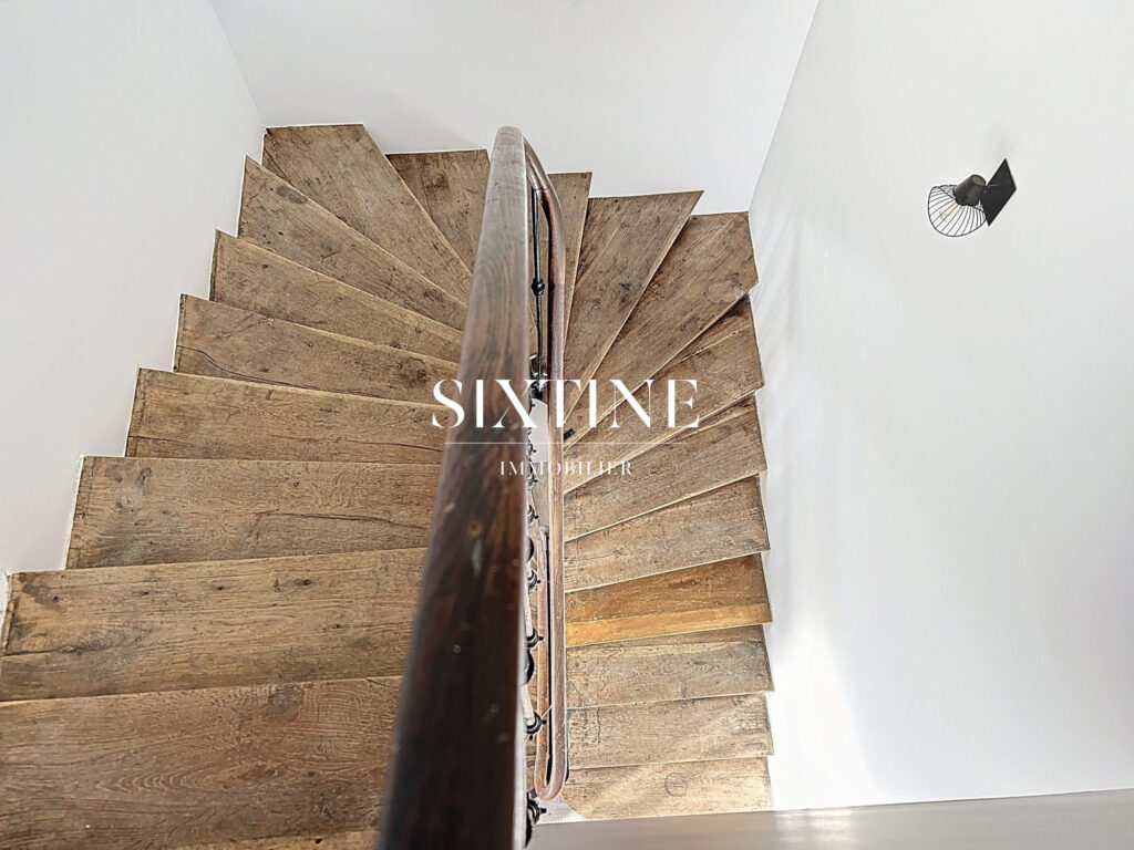 VUE EXCEPTIONNELLE – 5 pièces – 3 chambres – 135.00 m²