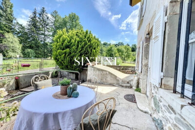 Grande maison familiale proche de Bourgoin – 11 pièces – 8 chambres – 247.00 m²