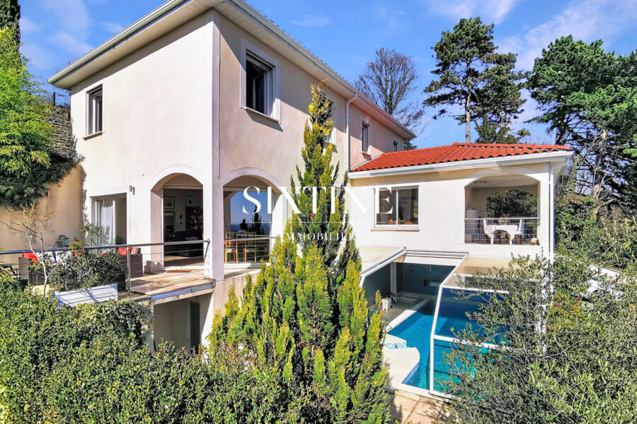 Maison à vendre à Saint-cyr-au-mont-d&rsquo;or