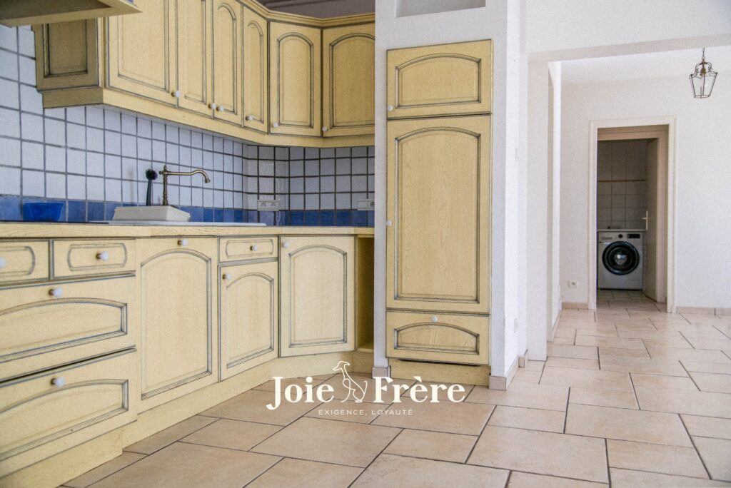 Pommaries 2/3 pièces avec parking privatif et deux balcons terr – 3 pièces – 1 chambre – 68.36 m²